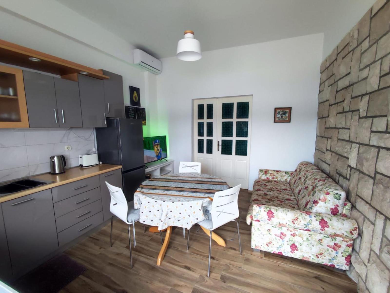 Apartment Mareta In Viganj Ngoại thất bức ảnh